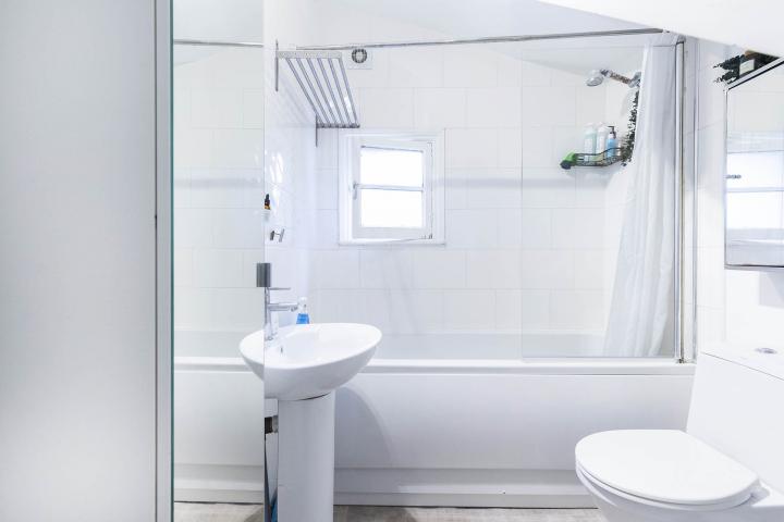 			1 Bedroom, 1 bath, 1 reception Flat			 Priory Road, WEST/SOUTH HAMPSTEAD